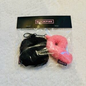 blackpink deadline la popup exclusive mini cushion keyring